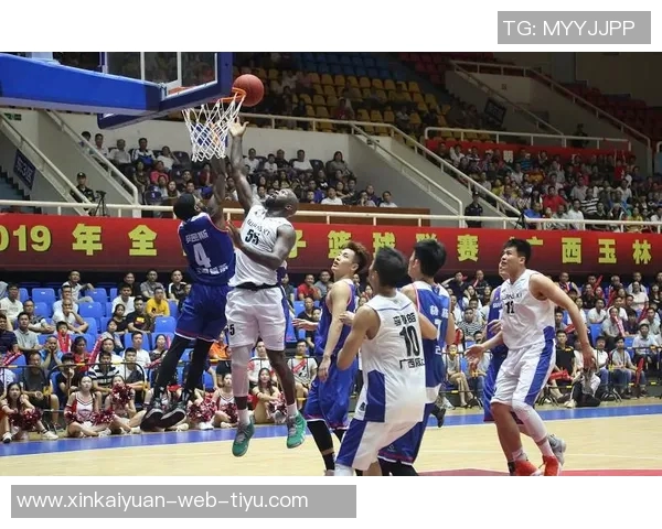 威少意外成后卫历史篮板王赛后请求保留比赛用球以作纪念