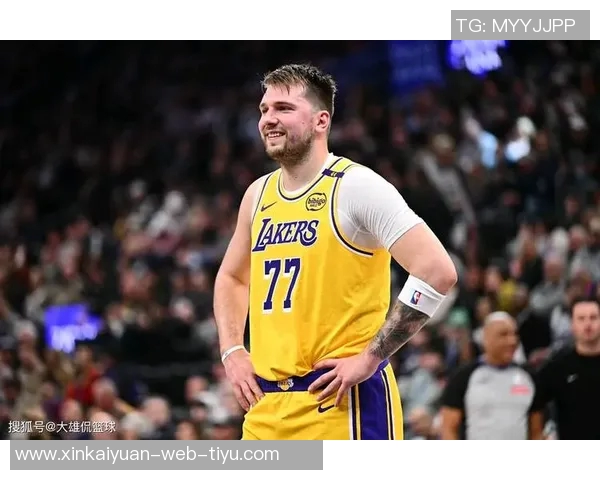 湖人医疗团队为东契奇量身定制护具旨在有效保护其腿部健康