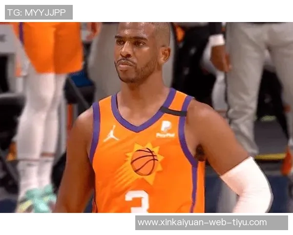 富保罗强调防守责任感录像课上直指客户失误的重要性 富保罗强调防守责任感录像课上直指客户失误的重要性